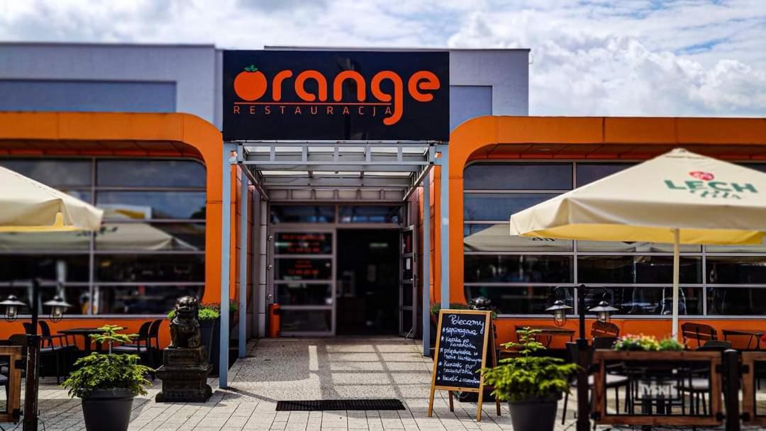Hotel Orange Przezmierowo Exterior photo